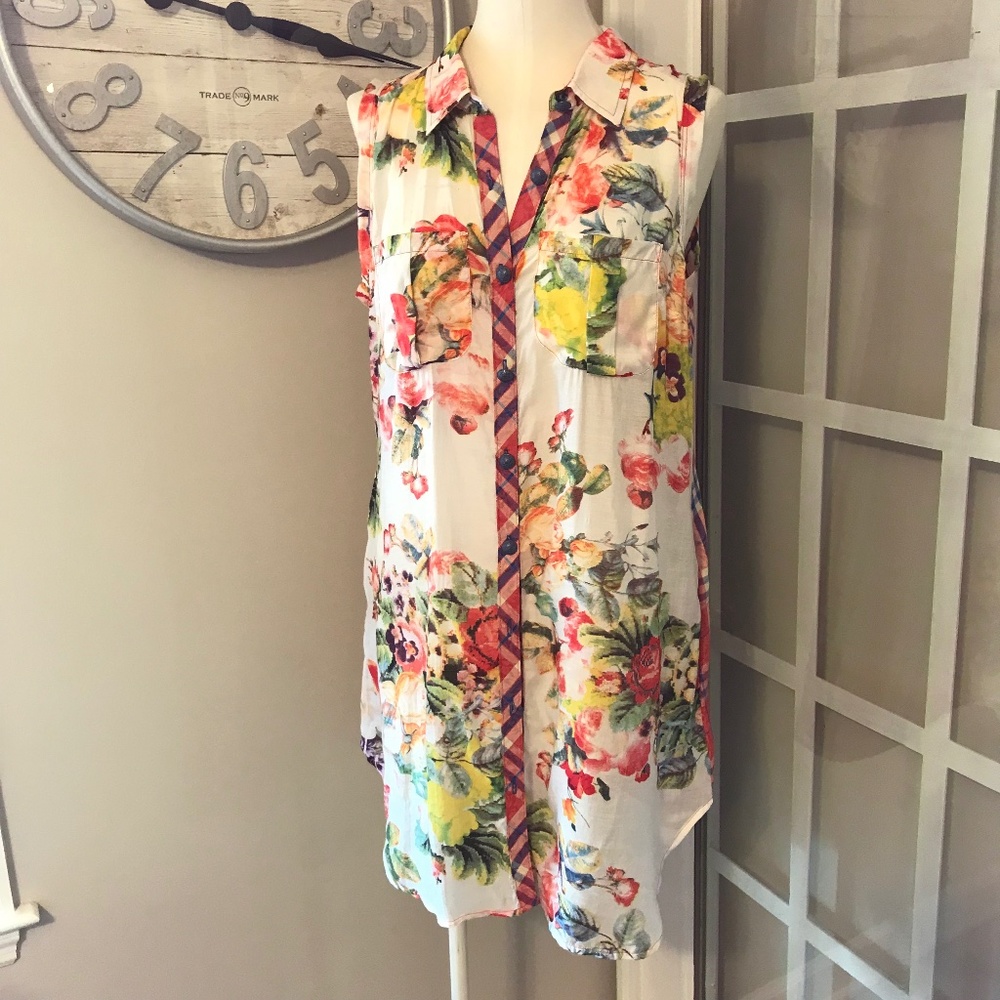 Anthro Cyrena Floral sheer tunic top